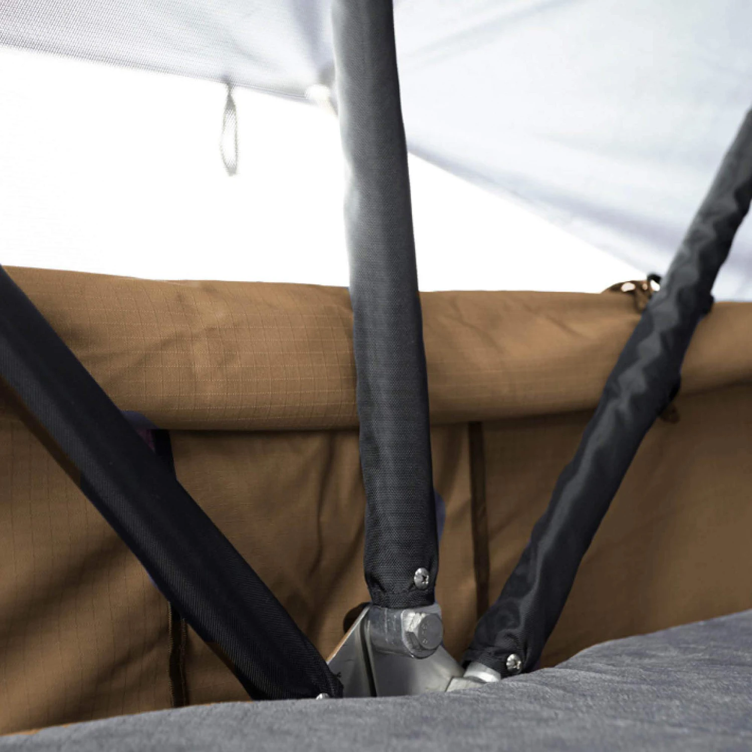 ROOFTENT BIG WILLOW 220 - Dachzelt 12 ROOFTENT BIG WILLOW 220 - Dachzelt – Bild 10